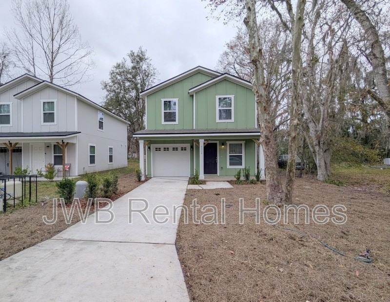 8008 Harding Ave - Photo 2 of 18