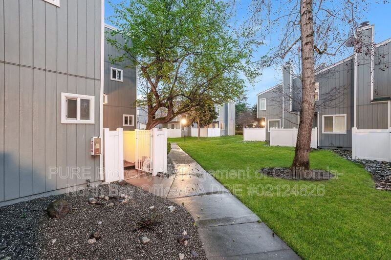 6828 Avenida Cala - Photo 2 of 23