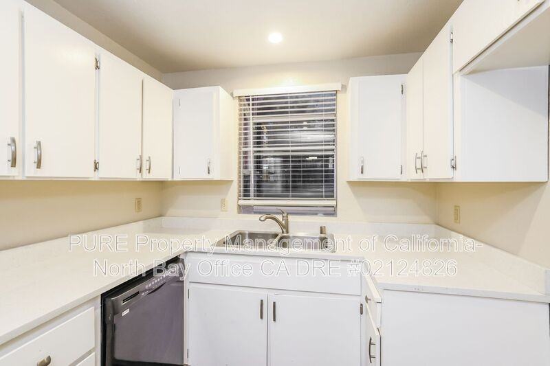 6828 Avenida Cala - Photo 6 of 23