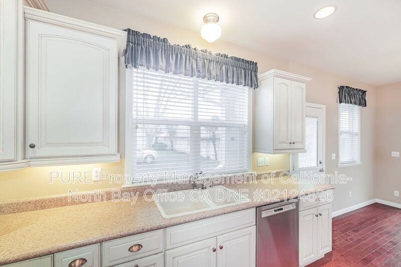 2944 Dutton Mdw - Photo 7 of 32