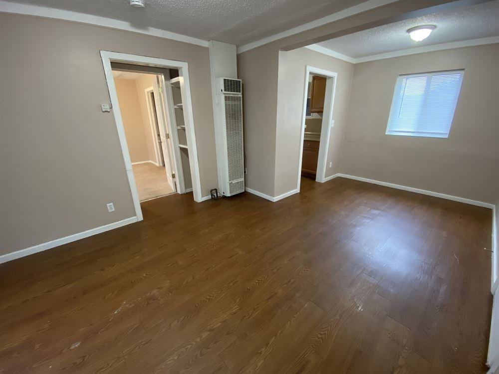 32468 Lenawee St #32468 - Photo 5 of 8