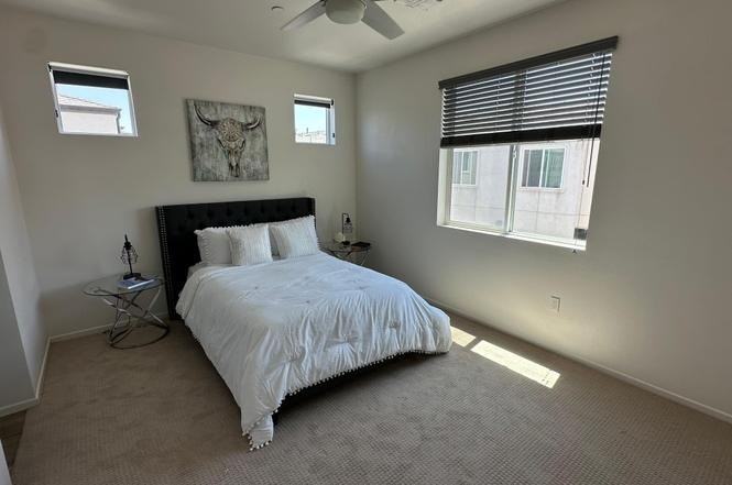 5402 Sand Arch Ln #198 - Photo 2 of 15