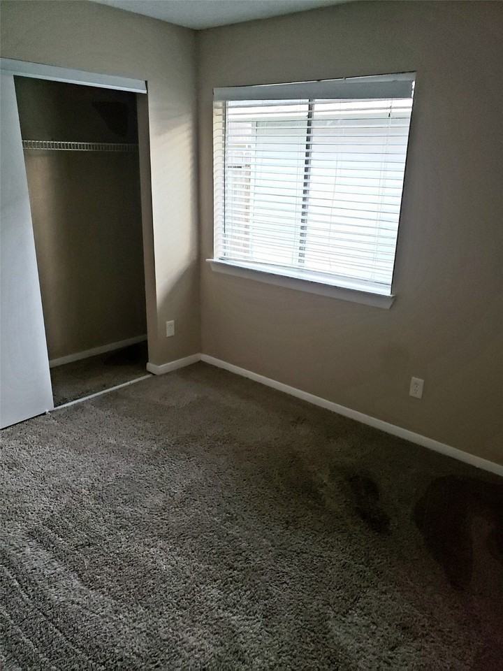 11519 Highland Meadow Dr #NA - Photo 7 of 16