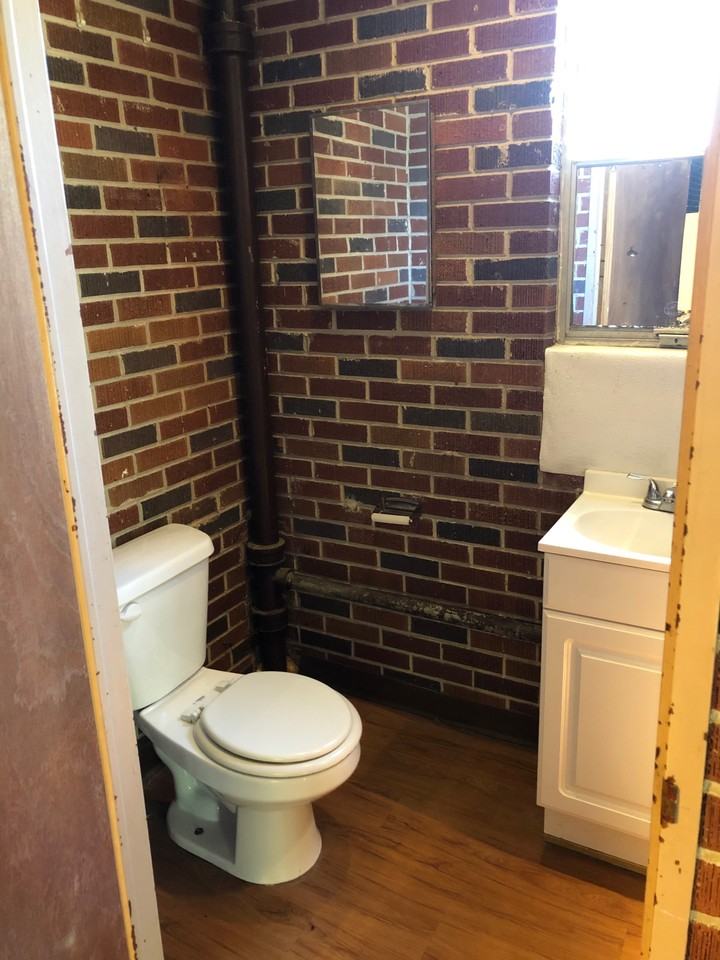 101 1/2 Catherine Ave #NA - Photo 2 of 10