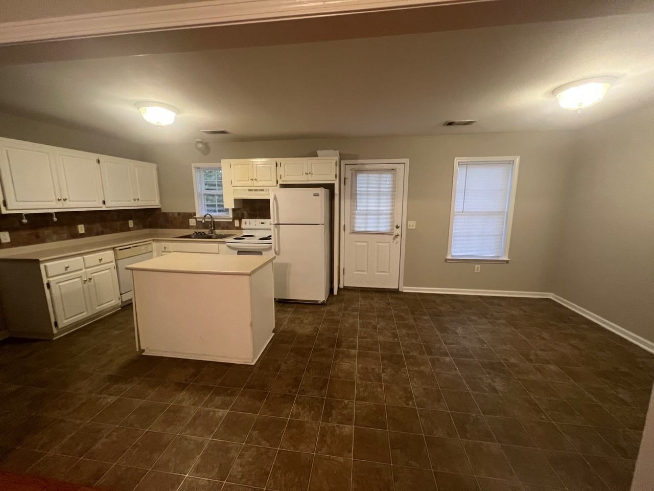 2204 Gretels Hunt #NA - Photo 2 of 14