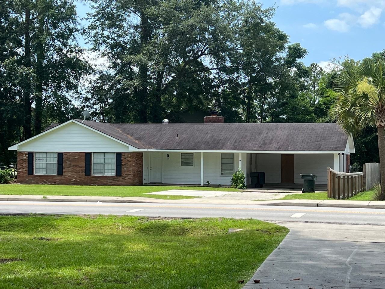 814 Robin Hood Trl #NA - Photo 7 of 18