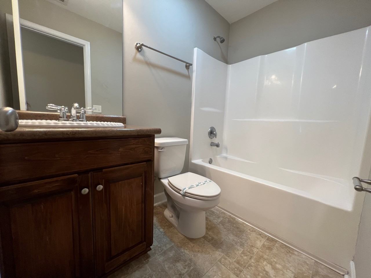 121 Nature Way #B - Photo 3 of 12