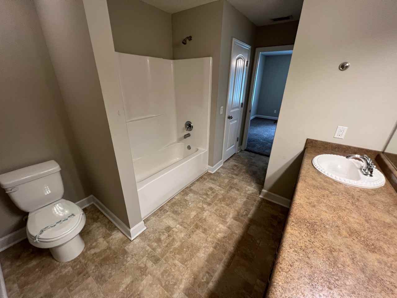 121 Nature Way #B - Photo 7 of 12