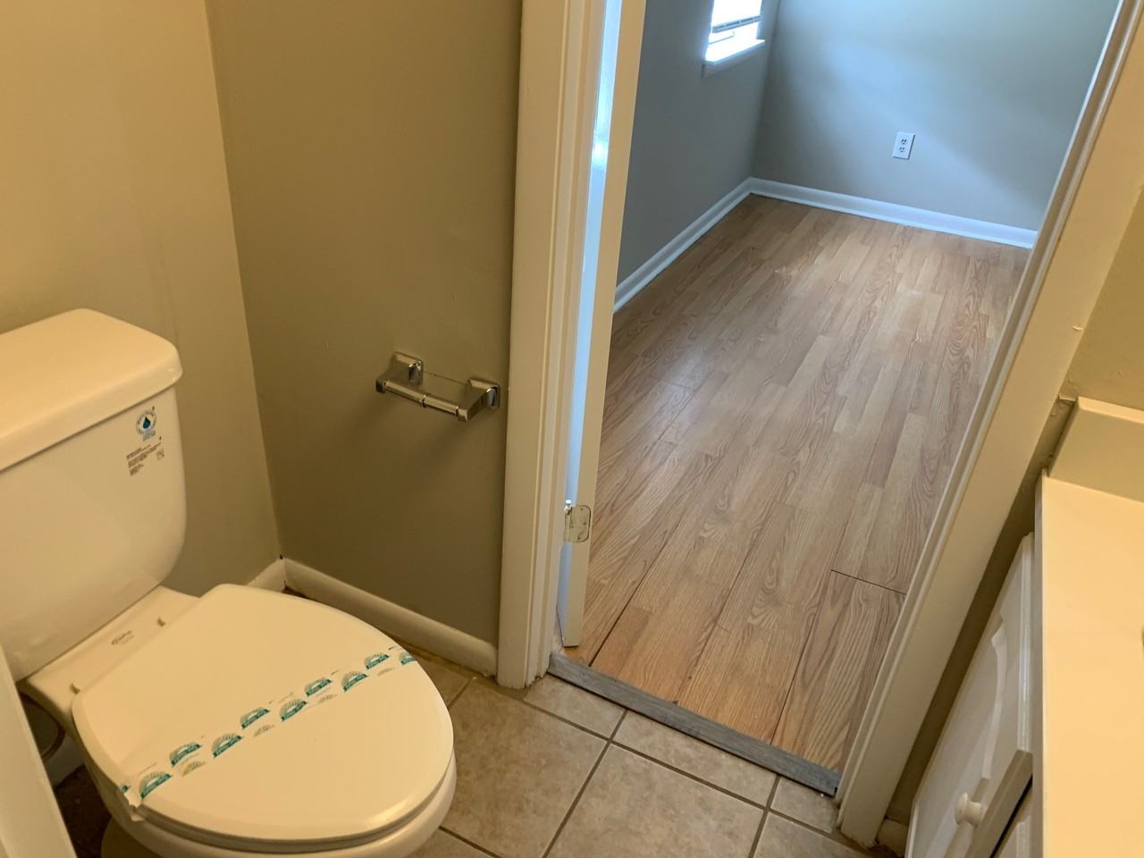 812 Robin Hood Trl #NA - Photo 6 of 18