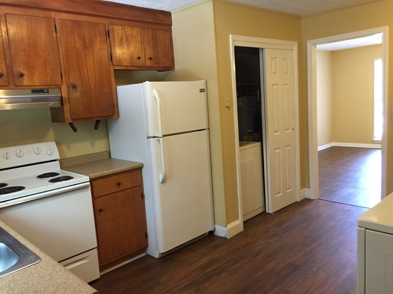 1207 Fair Rd #B - Photo 3 of 11