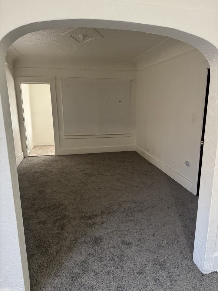 1926 Clements St #1926 - Photo 5 of 8