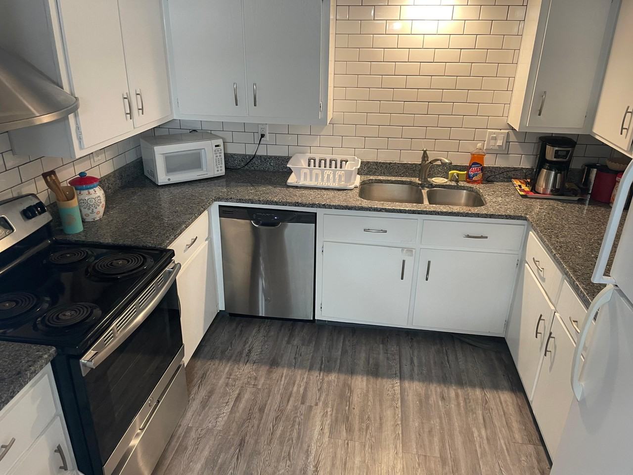 1807 Treehouse Trl #B - Photo 5 of 20