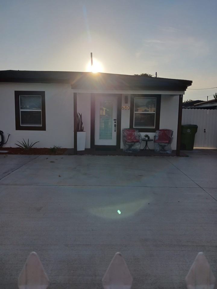 680 E 8th Ave #NA - Photo 3 of 31