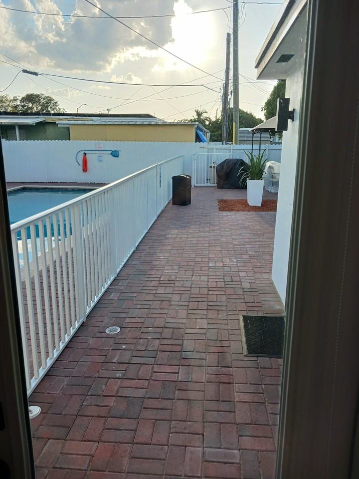 680 E 8th Ave #NA - Photo 4 of 31