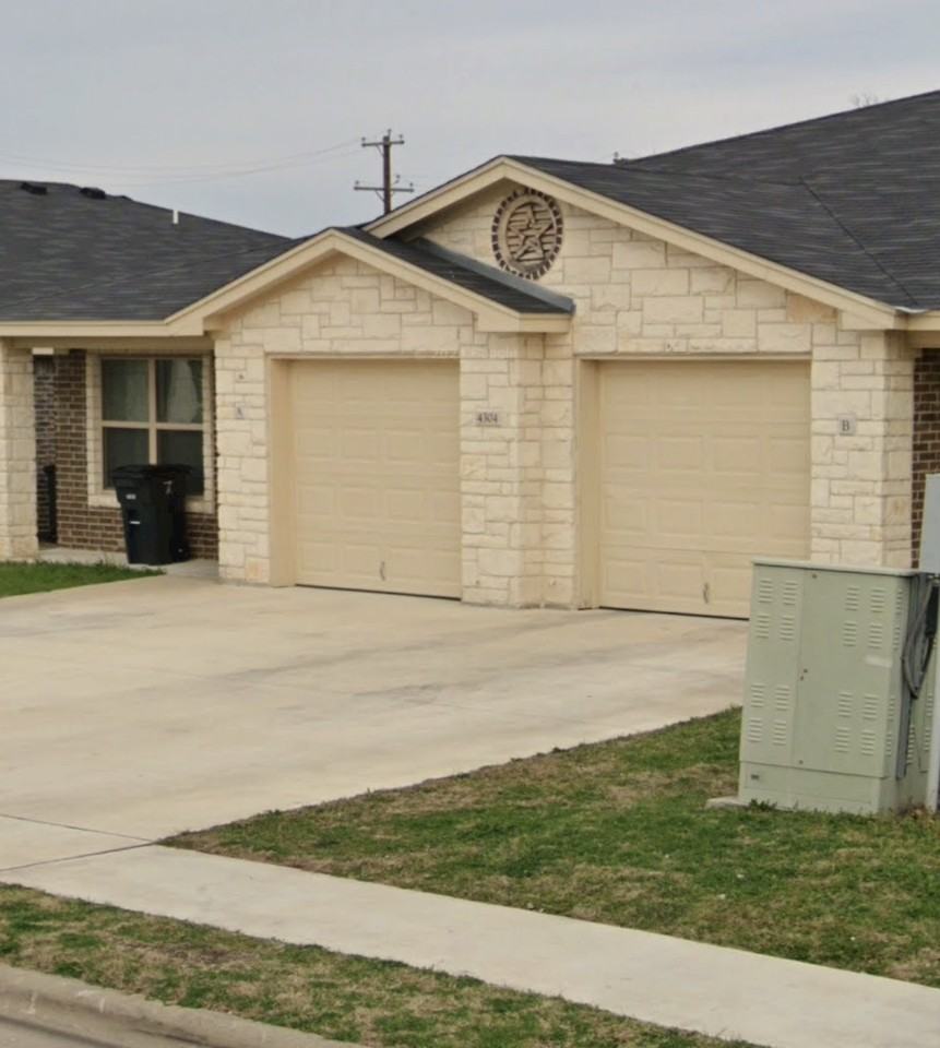 4304 Ivory Ln #B - Photo 6 of 13