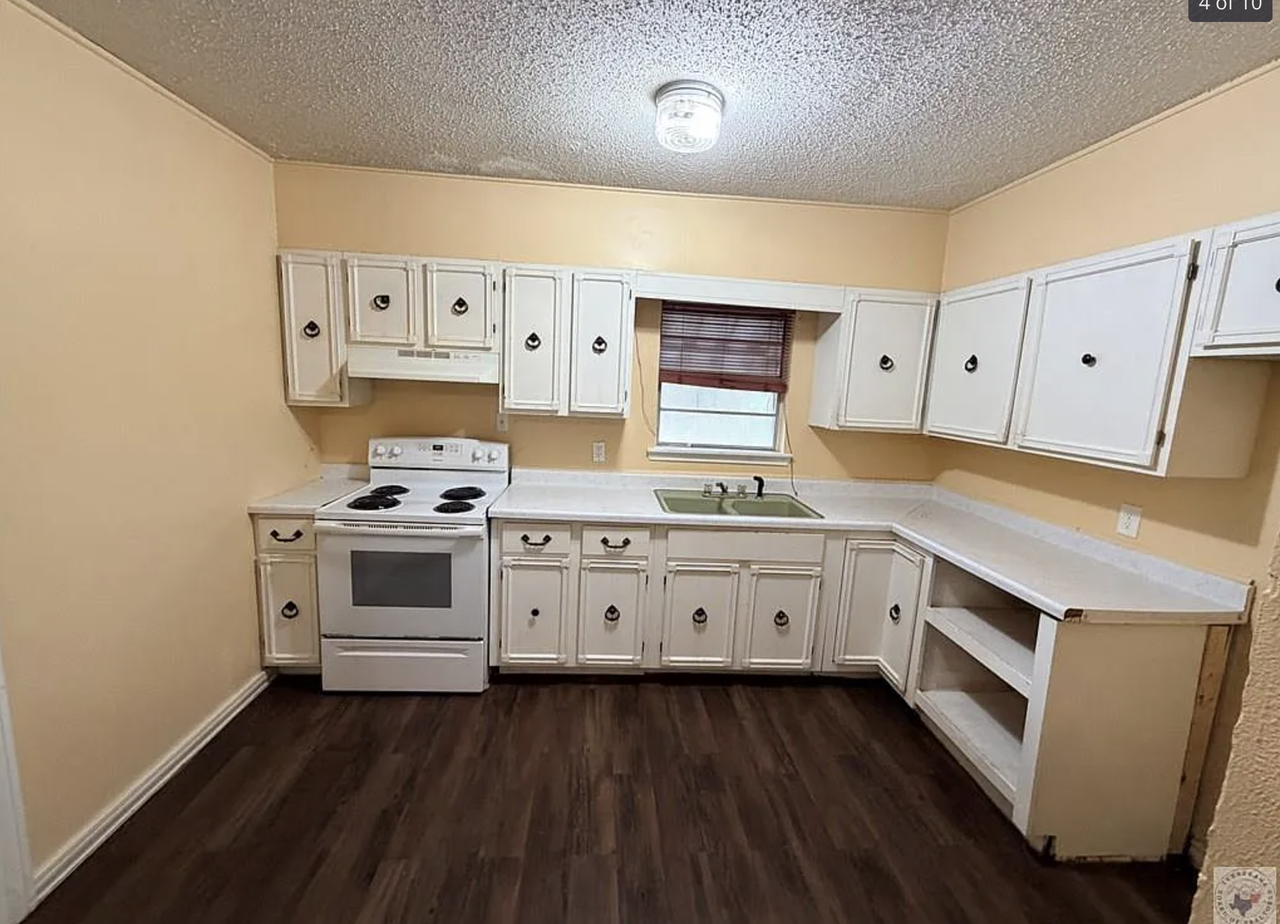 733 Arizona Ave #NA - Photo 3 of 9