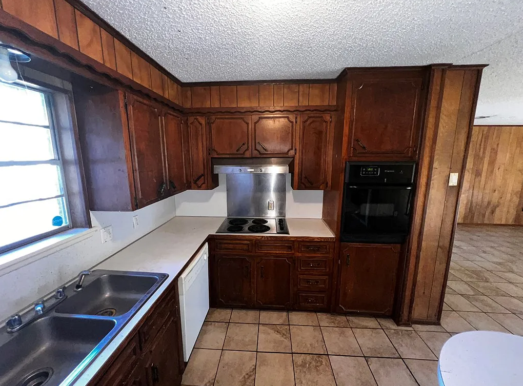 165 Greenforest Trl #NA - Photo 7 of 14