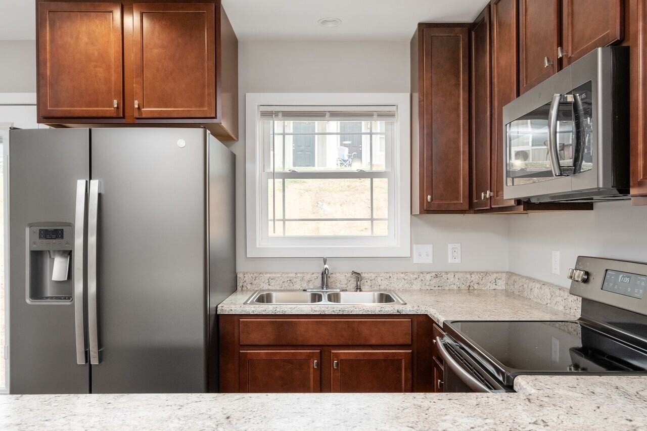 1008 Seth Dr #304 - Photo 4 of 14