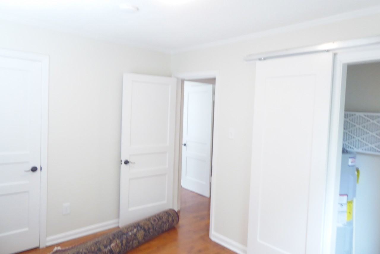 211 N Bigby Dr - Photo 5 of 11