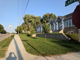 220 Larpenteur Ave W - Photo 1 of 1