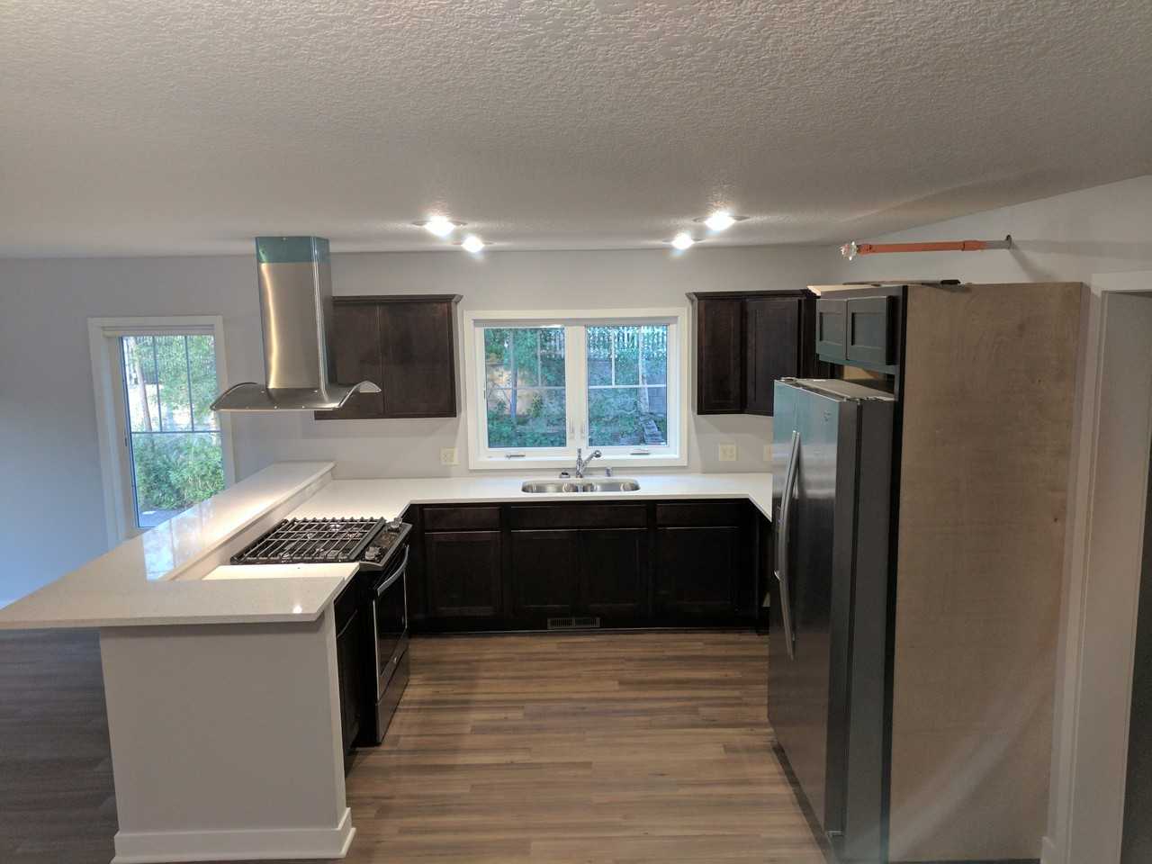 220 Larpenteur Ave W - Photo 3 of 11