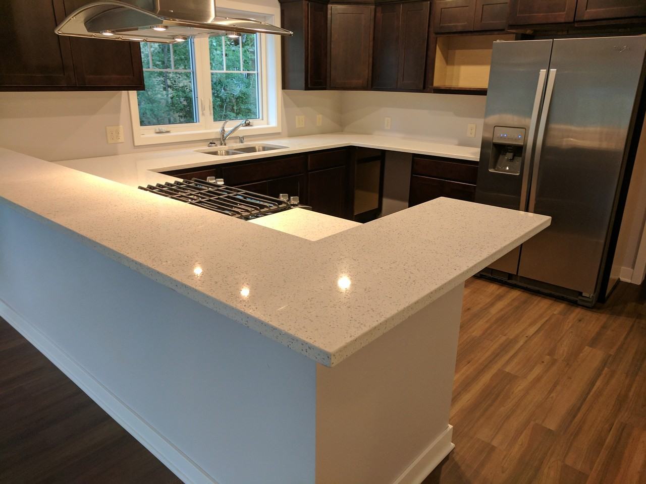 220 Larpenteur Ave W - Photo 5 of 11