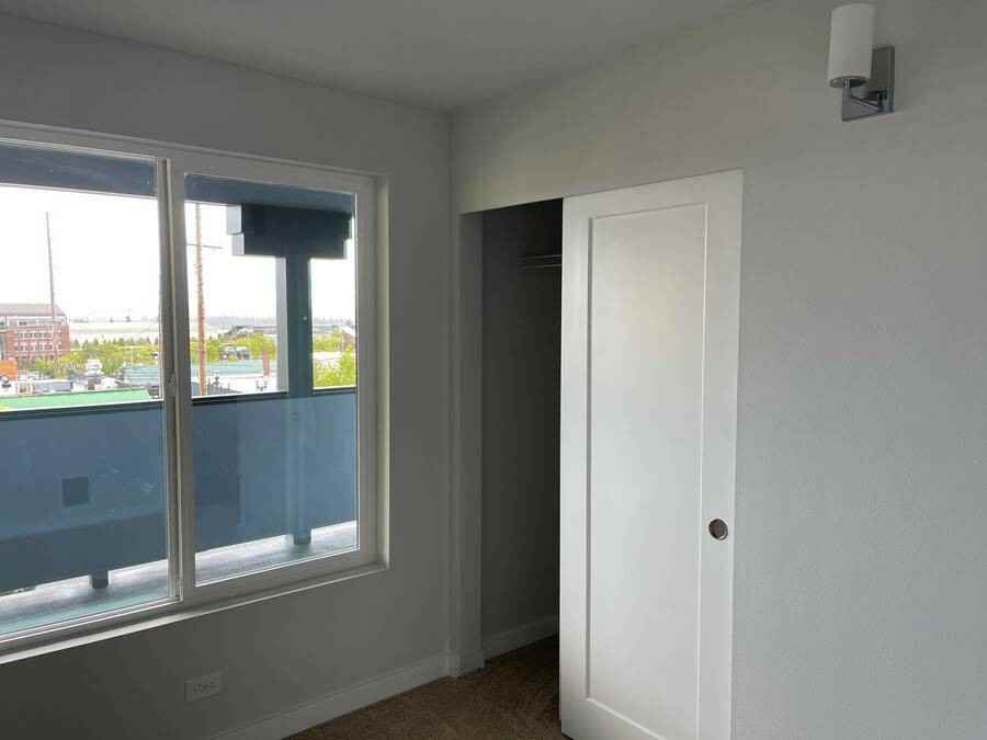 3130 Broadway #5 - Photo 3 of 8