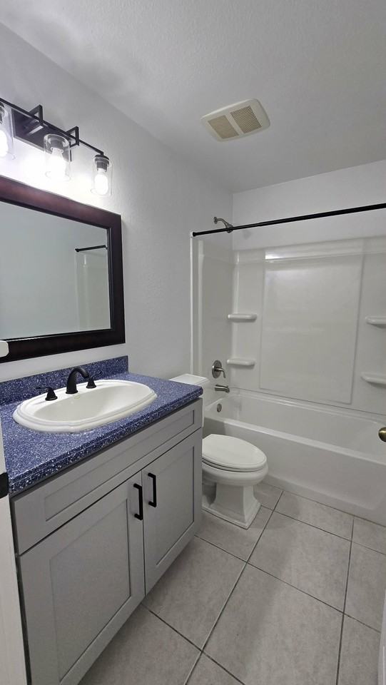 2341 Palm Creek Ave #NA - Photo 6 of 16