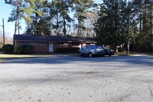 featured image of 103 Delwood Cir #107B