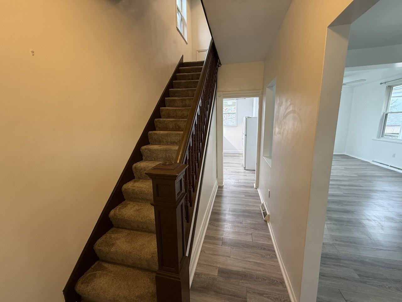 843 6th Ave - Photo 2 of 21