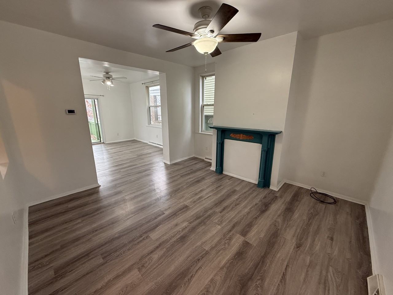 843 6th Ave - Photo 3 of 21