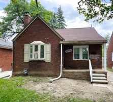 featured image of 10370 Britain St