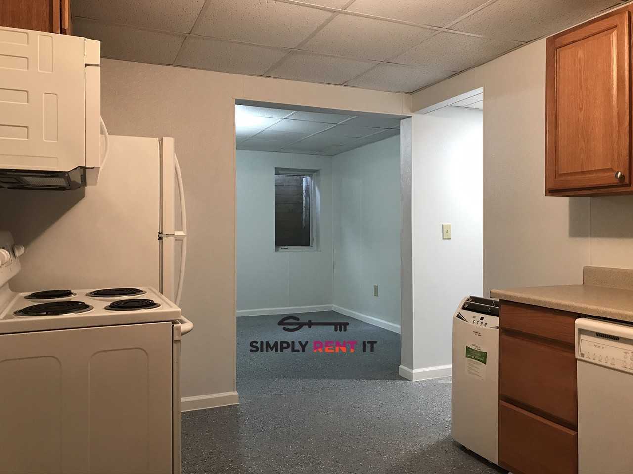 934 Maple St #13 - Photo 2 of 13