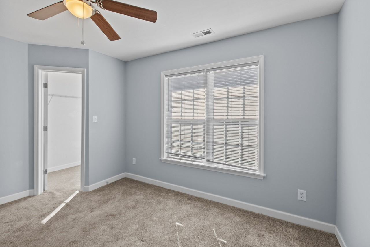 1533 Pine Brook Ct #2 - Photo 3 of 21