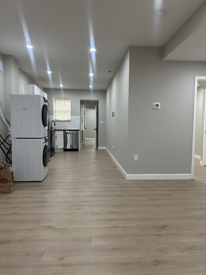 3715 Belair Rd - Photo 7 of 12