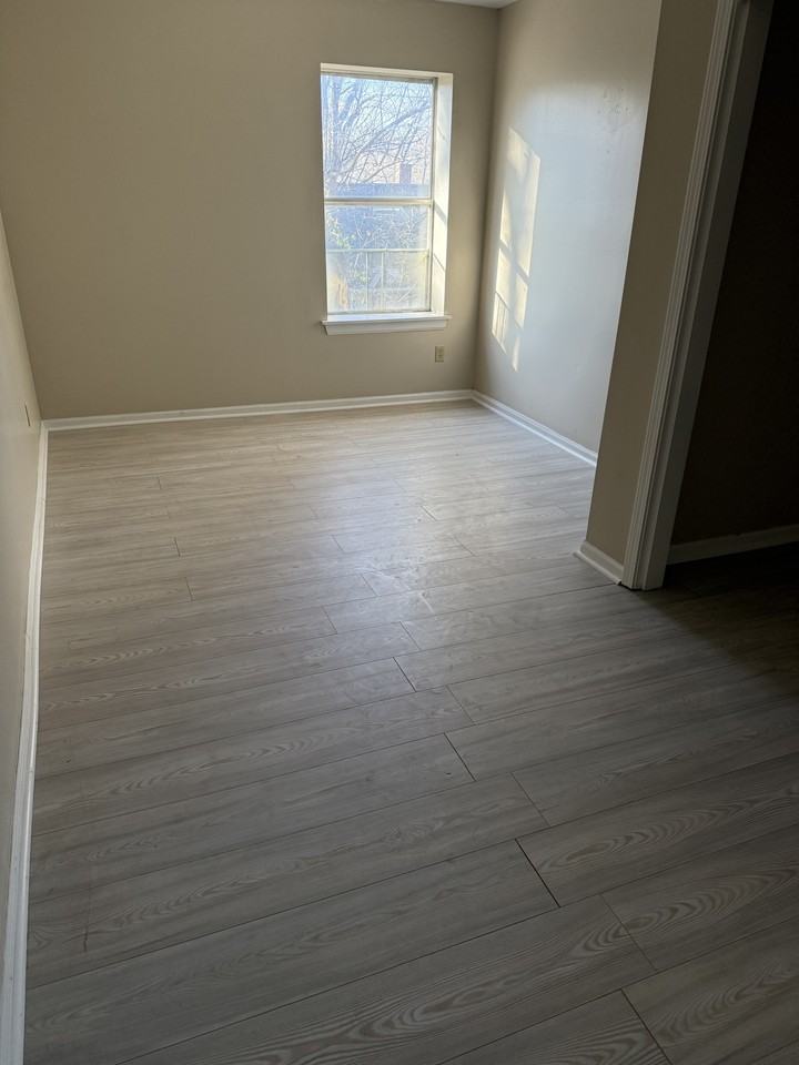 600 S Glenwood Ave #G - Photo 3 of 3