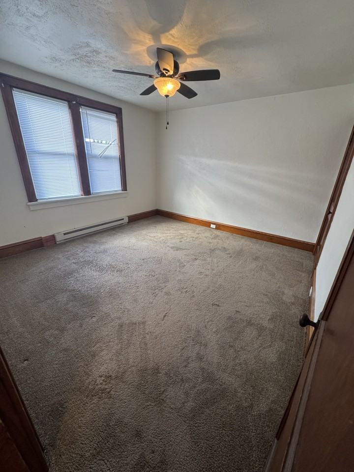 13825 Maple Tree Ln Sw #E - Photo 6 of 8