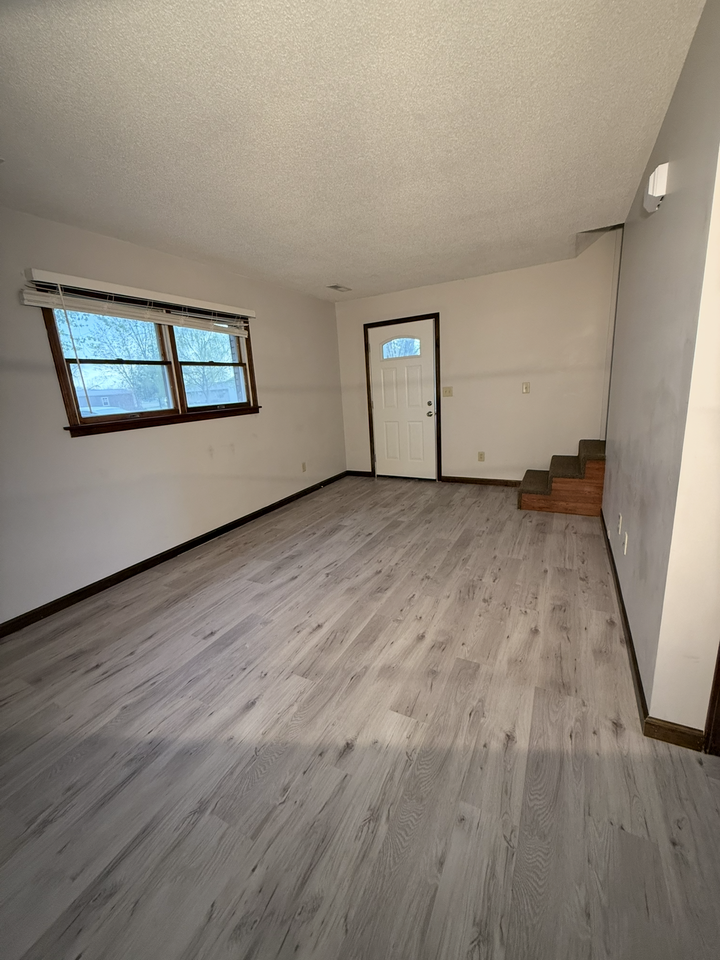 14102 E Southwind Dr #1 - Photo 2 of 19