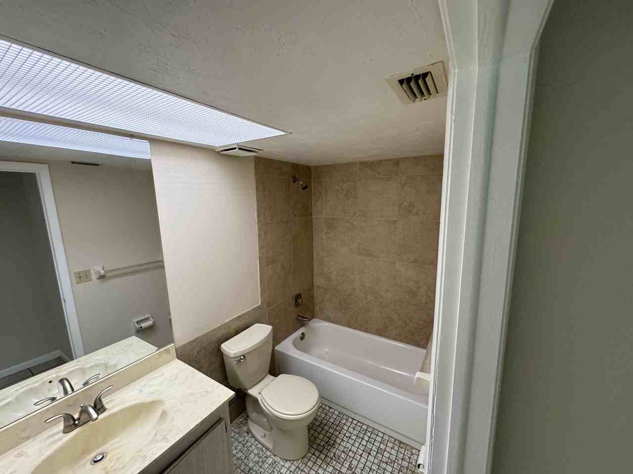 27601 Arroyal Rd #126 - Photo 7 of 9