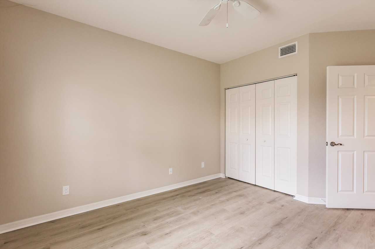 27430 Palmesta Cir #16 - Photo 2 of 16