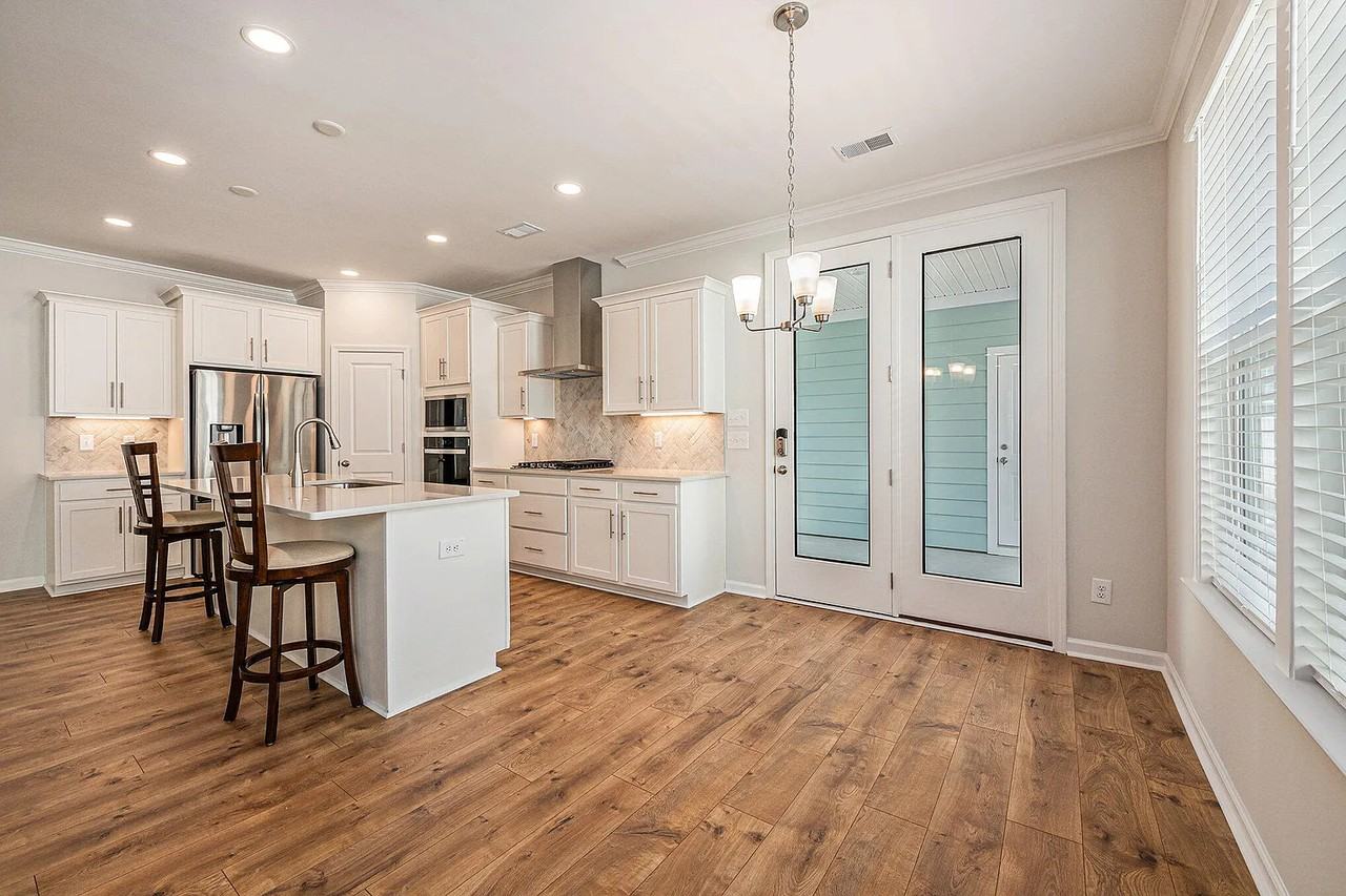 416 Bluegill Ln - Photo 3 of 23