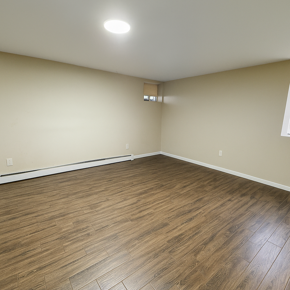 9 S Clinton St #B - Photo 7 of 8