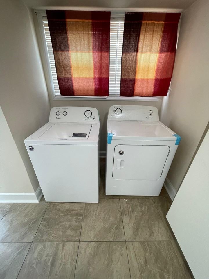 2621 Hallam Ct - Photo 5 of 8