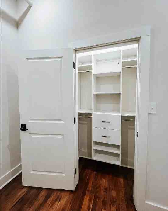 1201 N Central St #101 - Photo 4 of 4