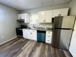 featured image of 975 Dugan St #8