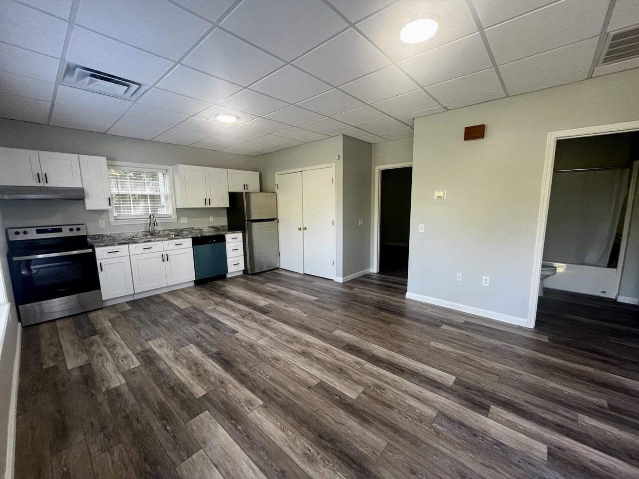 975 Dugan St #8 - Photo 2 of 9