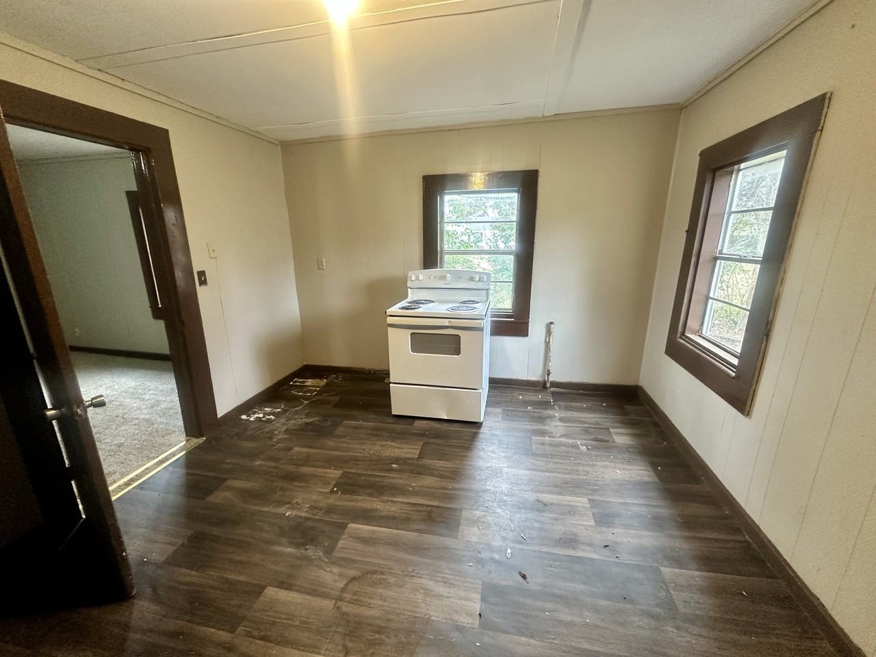 1119 20th St N - Photo 5 of 10