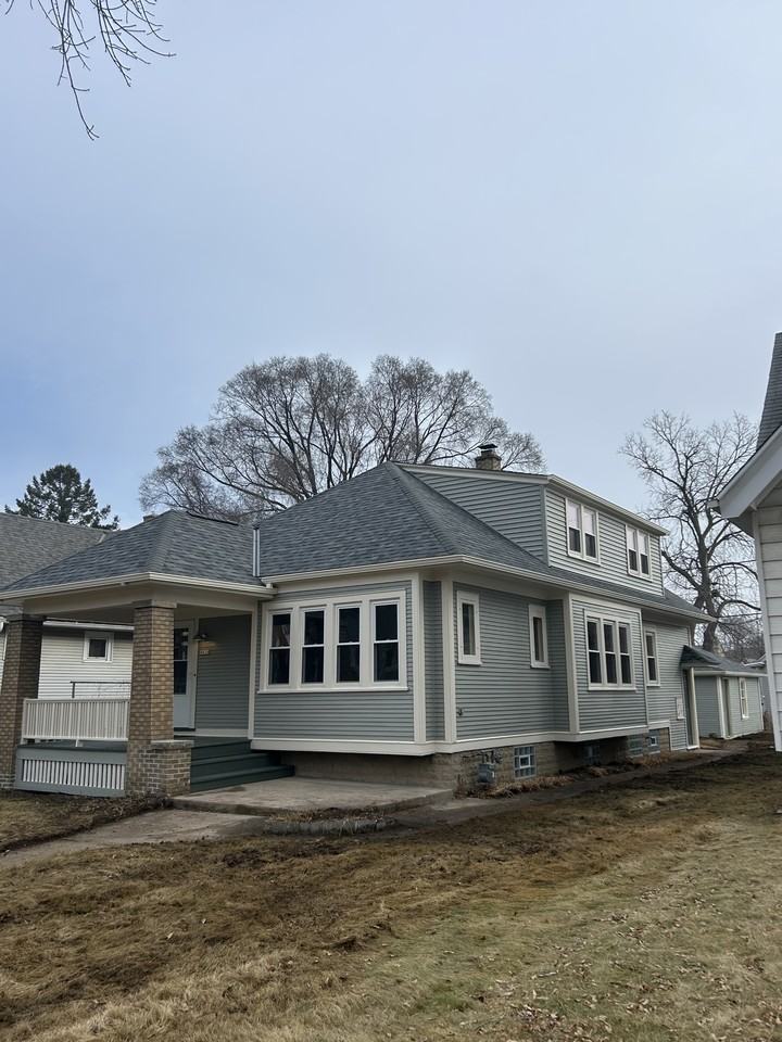 4836 N Mohawk Ave - Photo 2 of 14