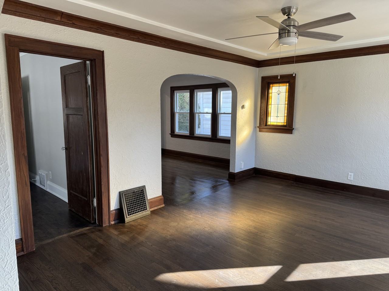 4836 N Mohawk Ave - Photo 5 of 14