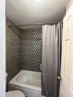 980 S Dexter St #4 - Photo 6 of 11